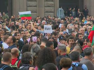  Протестите в София, Бургас Варна и Стара Загора
